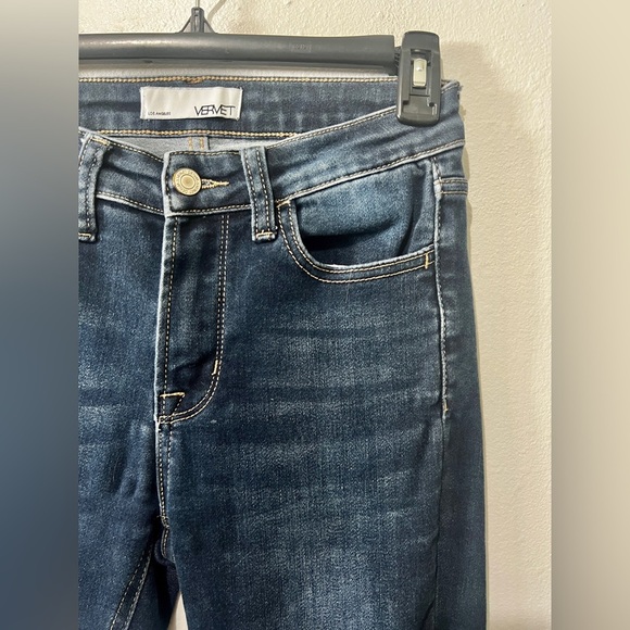 VERVET Dark Wash Classic Skinny Jeans - Size 26 - Picture 6 of 11